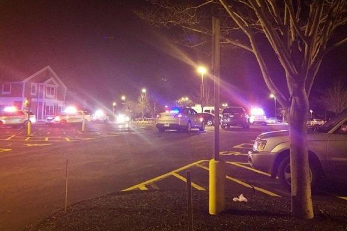 В США после концерта рэпера Мика Милла неизвестный застрелил 2 человек В США после концерта рэпера Мика Милла неизвестный застрелил 2 человек