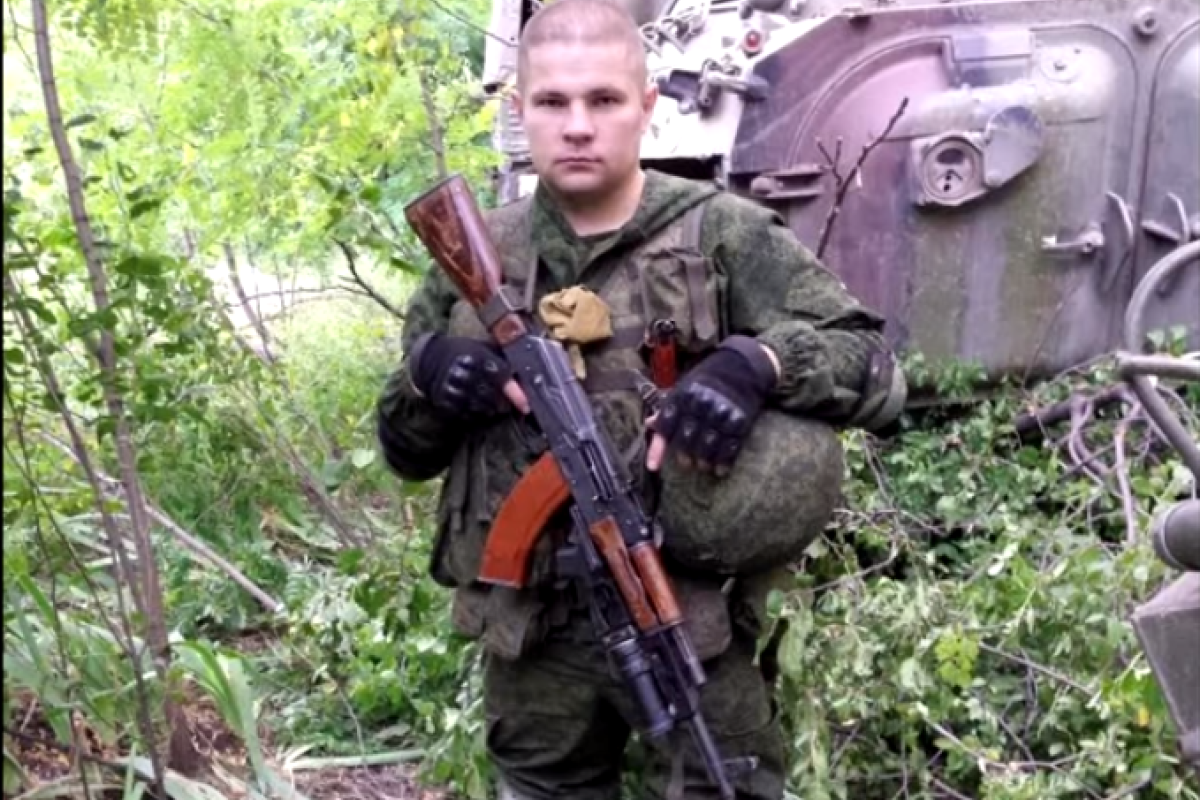 Жена пленного российского боевика жалуется, что от него отказались и РФ, и "ДНР" Жена пленного российского боевика жалуется, что от него отказались и РФ, и "ДНР"