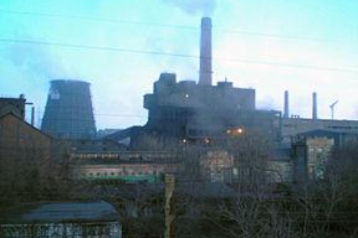 В Енакиево с ЕМЗ увольняют работников, которые побывали в рядах боевиков - соцсети