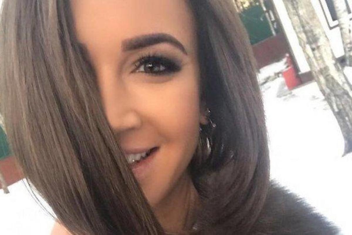 Тайный поклонник осыпает телеведущую Ольгу Бузову цветами