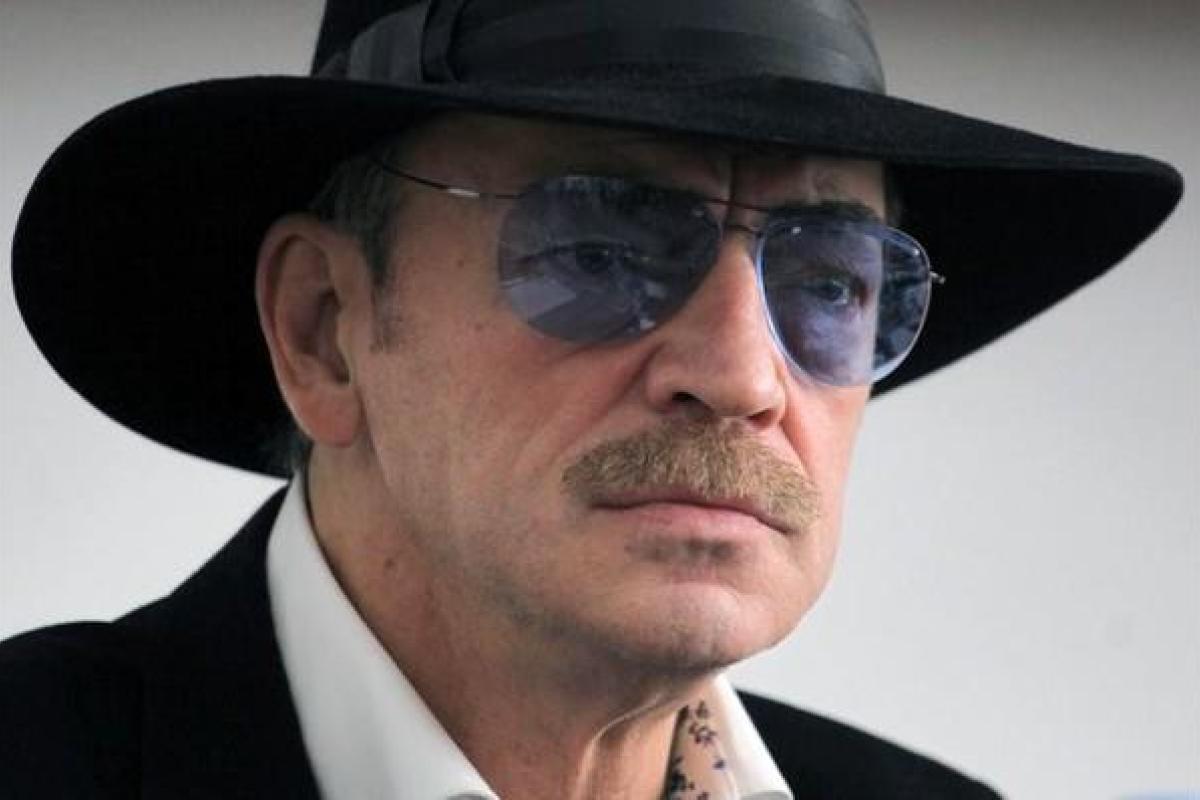 Актер Михаил Боярский планирует увезти внука за границу