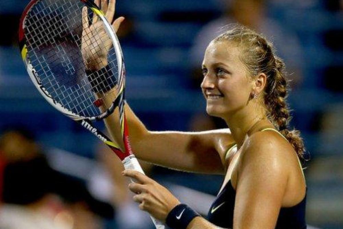 На теннисистку Петру Квитову совершено нападение: спортсменка получила ножевые ранения На теннисистку Петру Квитову совершено нападение: спортсменка получила ножевые ранения