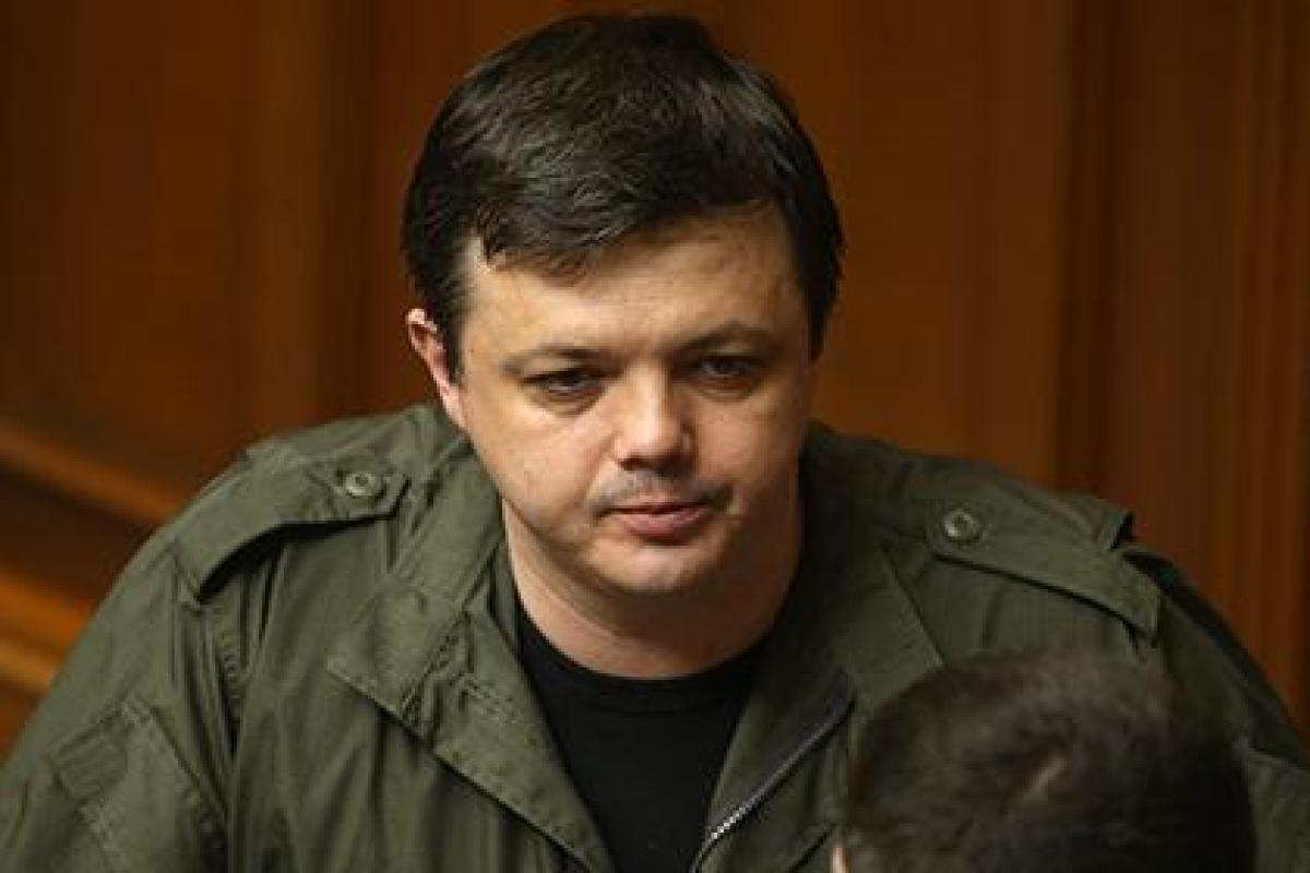Семенченко жестко ответил на обвинения Туки и объявил о начале блокады оккупированного Донбасса Семенченко жестко ответил на обвинения Туки и объявил о начале блокады оккупированного Донбасса