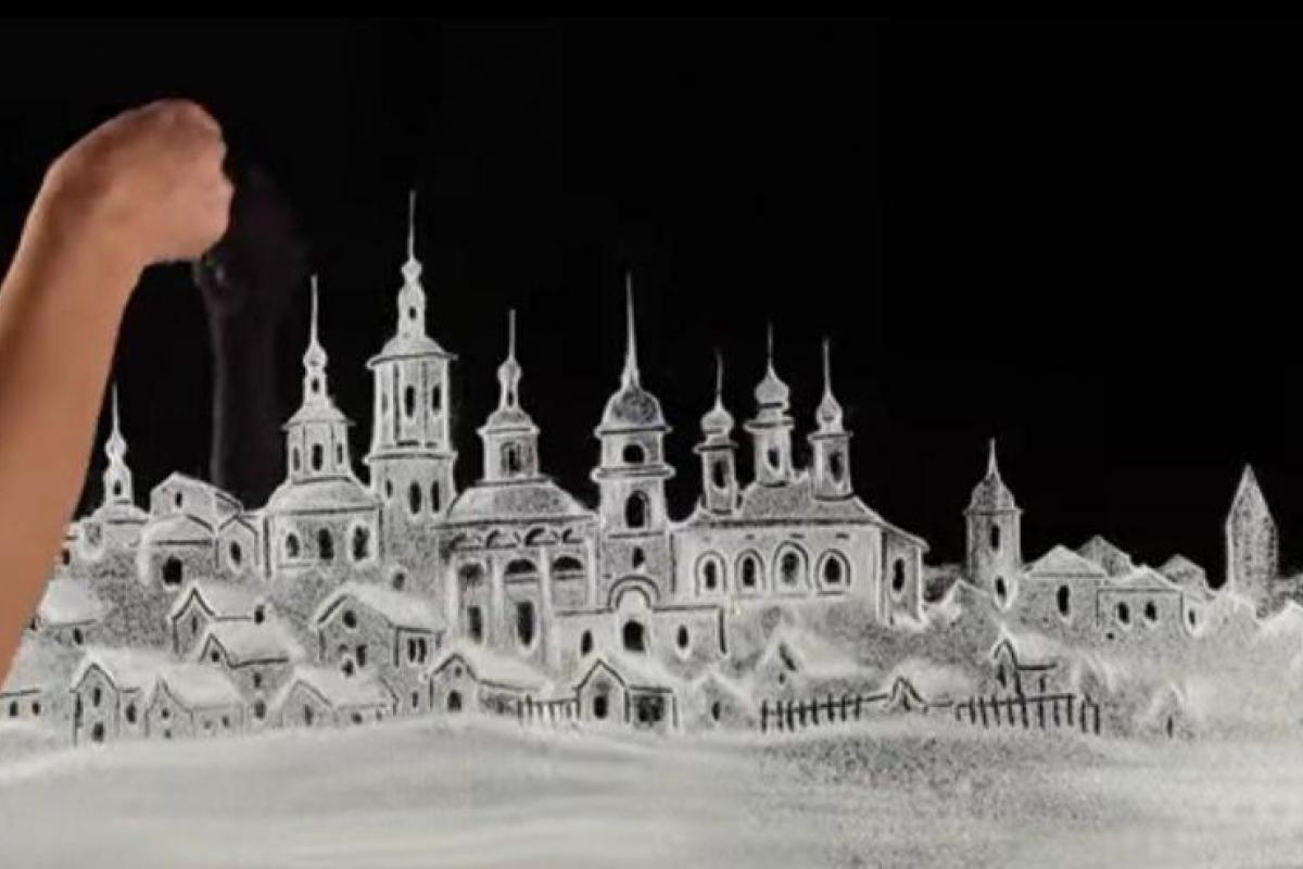 Песочная художница Ксения Симонова подарила поклонникам снежную сказку