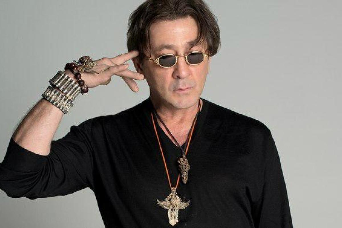 Певец Григорий Лепс рассекретил свою "вторую семью"