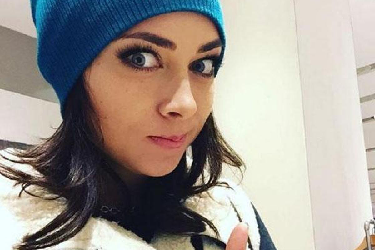 Актриса Настасья Самбурская сменила масть и стала блондинкой