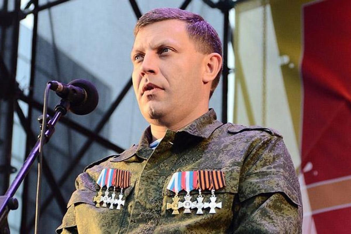 Гиркин-Стрелков рассказал, для чего Захарченко и "министр Ташкент" на самом деле ездили в Москву Гиркин-Стрелков рассказал, для чего Захарченко и "министр Ташкент" на самом деле ездили в Москву