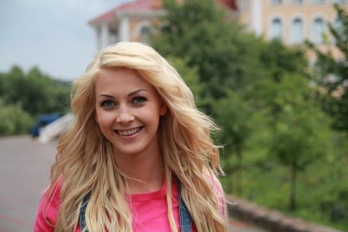 Актриса Любава Грешнова призналась поклонникам, что ждет рождения первенца Актриса Любава Грешнова призналась поклонникам, что ждет рождения первенца