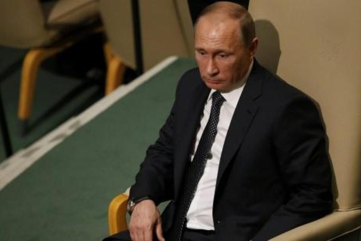 Путин нынче обречен действовать безошибочно - Голышев