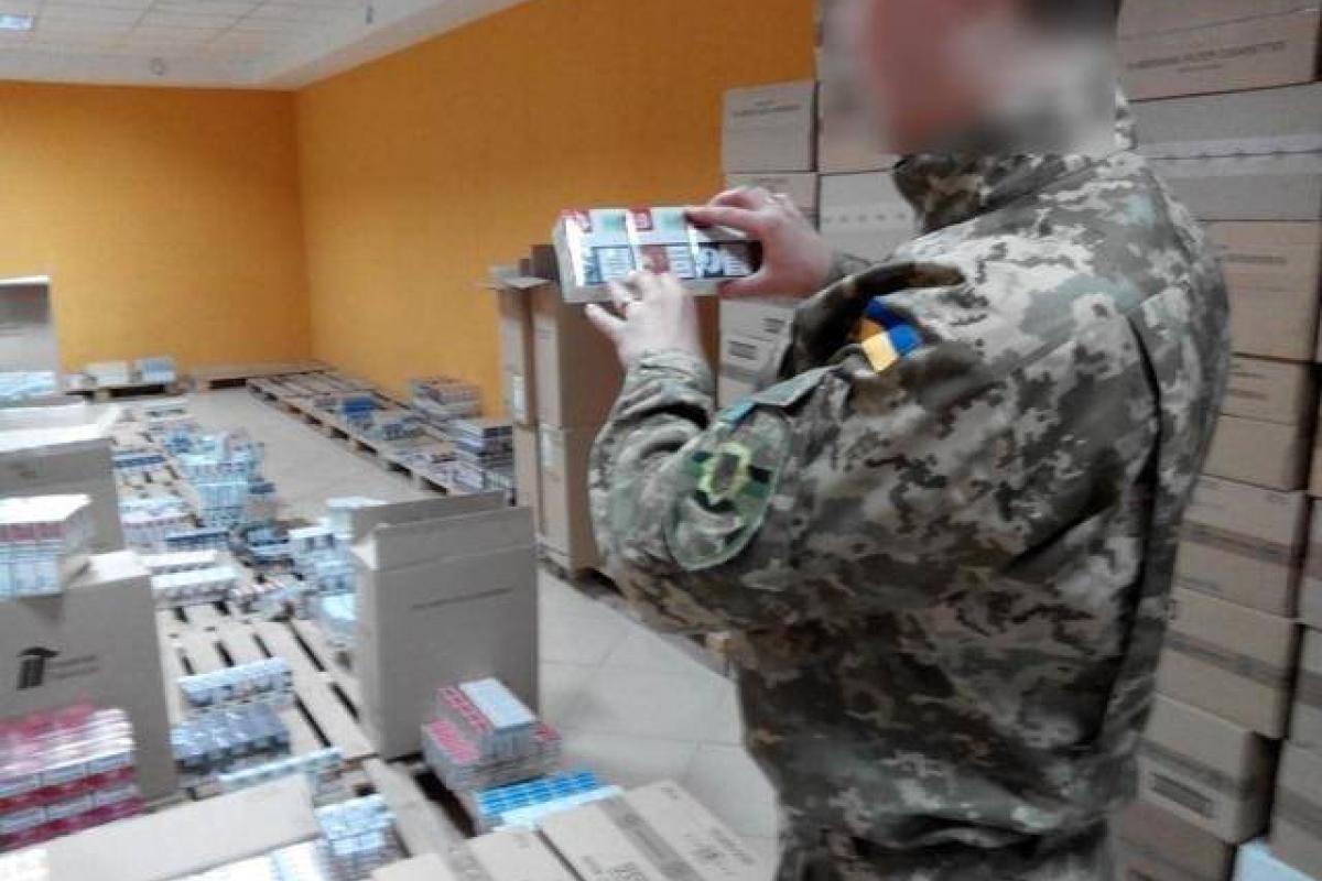 Контрабандные войны. Почему СБУ и охранка "ЛНР" согласовывают свои действия - Снегирев