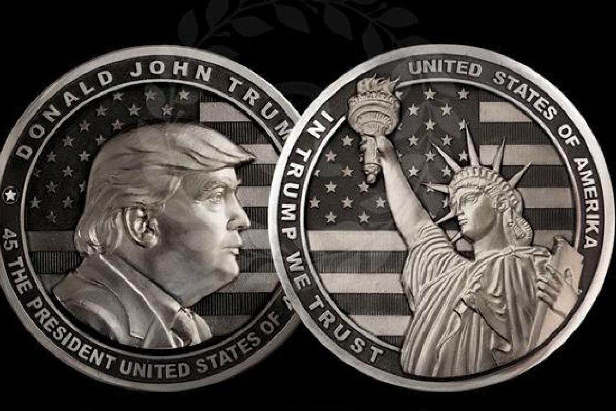 В России к инаугурации Трампа выпустили памятные монеты из золота и серебра В России к инаугурации Трампа выпустили памятные монеты из золота и серебра