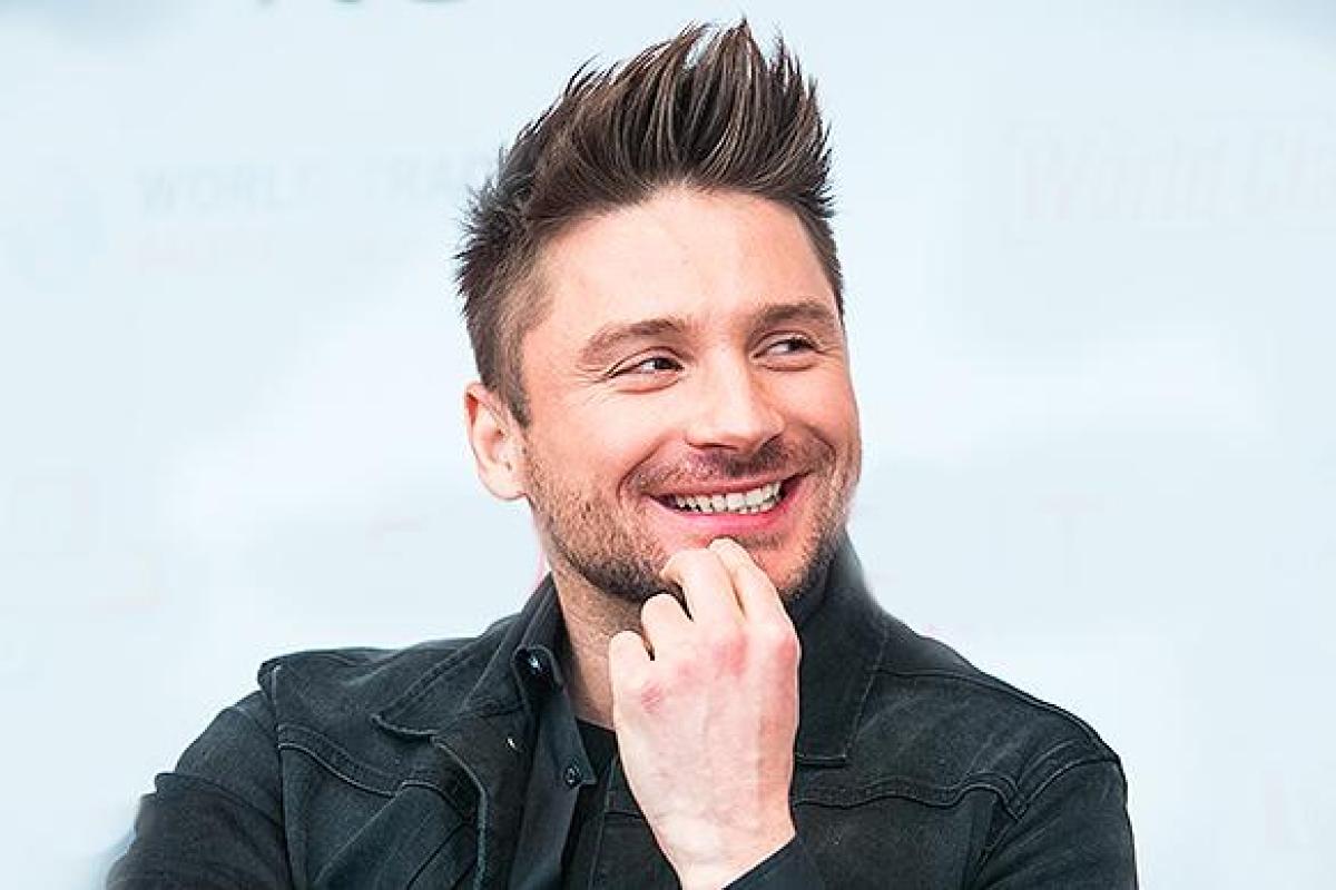 Певец Сергей Лазарев опубликовал в Instagram оригинальный "снимок с сыном" Певец Сергей Лазарев опубликовал в Instagram оригинальный "снимок с сыном"