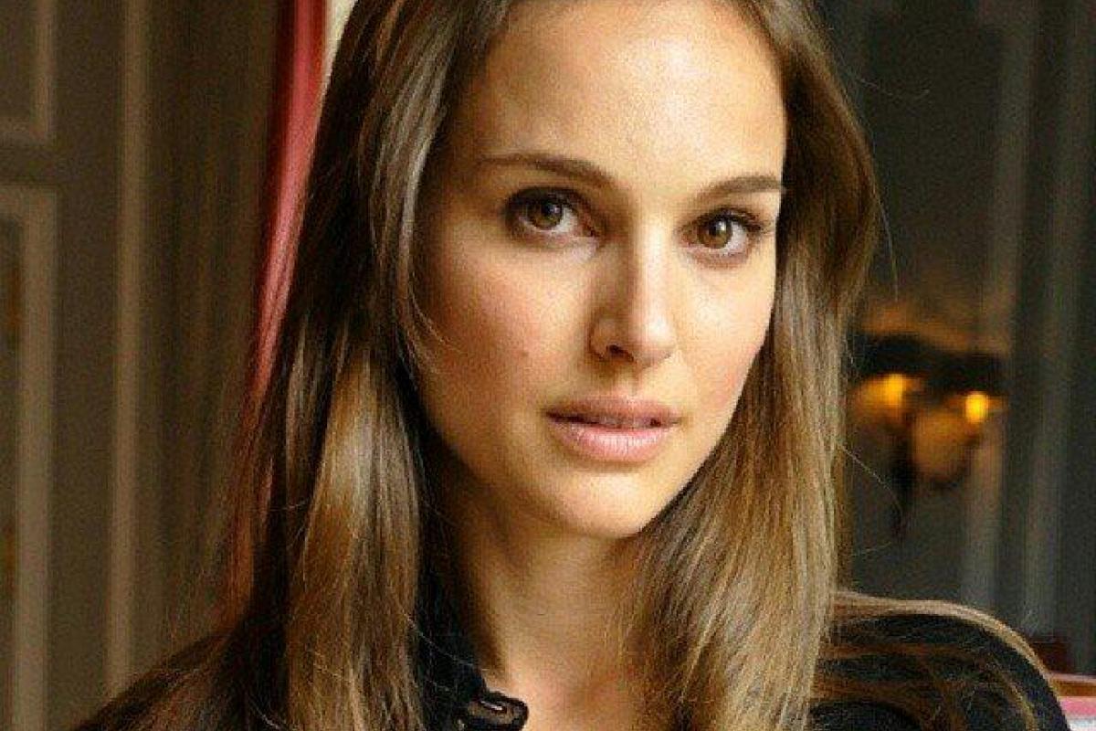 Беременная актриса Натали Портман появилась на обложке журнала "Vanity Fair"