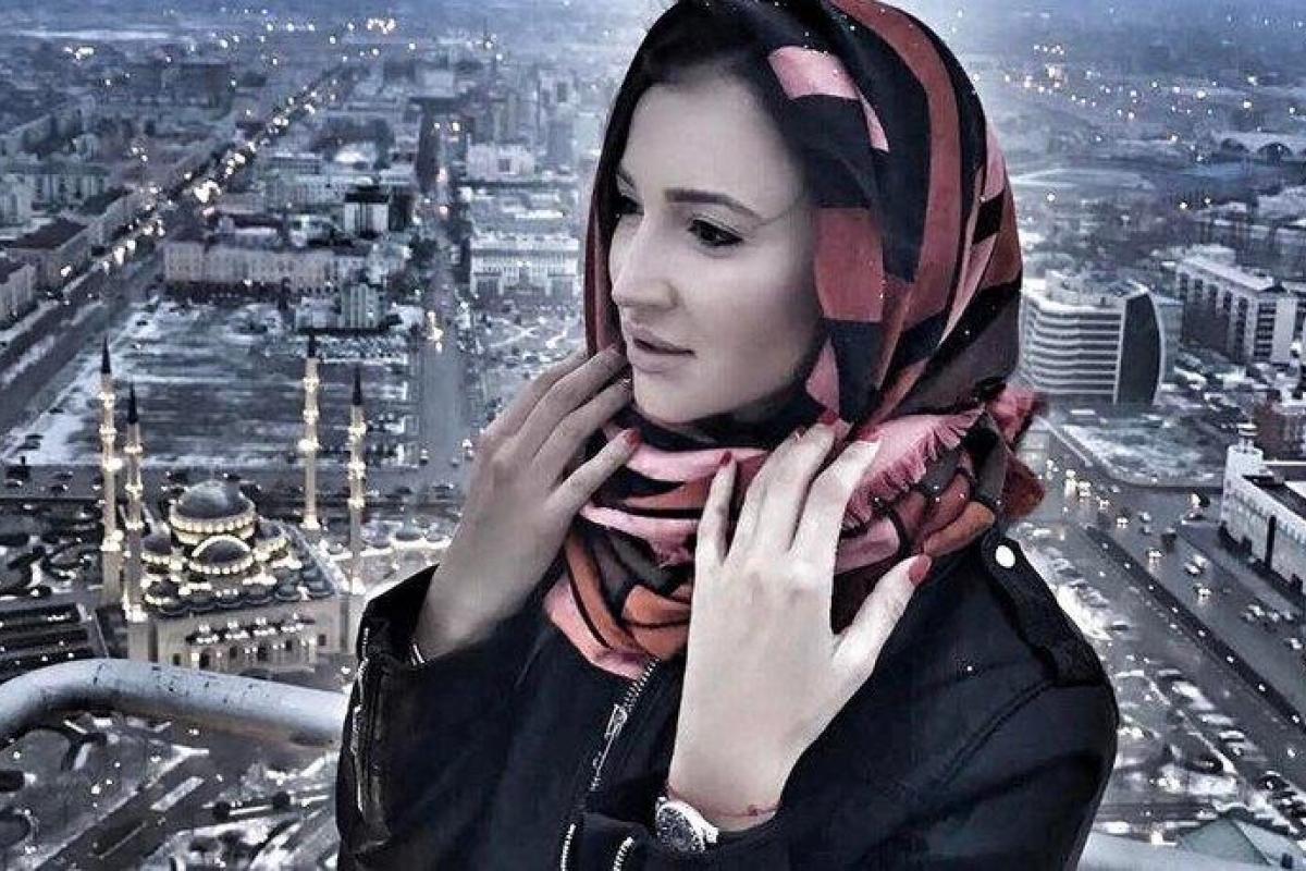 Поклонники посоветовали Ольге Бузовой перестать уродовать свое лицо