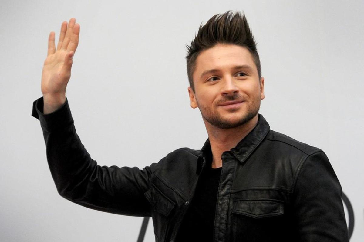 Певец Сергей Лазарев держит в секрете от поклонников место своего отдыха