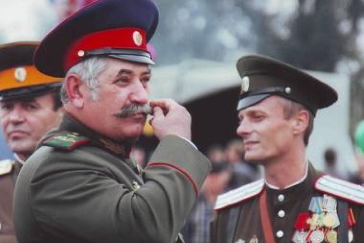 Атаман Козицын объявил мобилизацию "казаков" в России для отправки на Донбасс Атаман Козицын объявил мобилизацию "казаков" в России для отправки на Донбасс