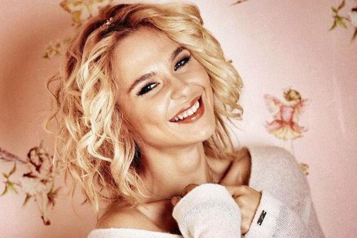 У певицы Пелагеи и хоккеиста Ивана Телегина родилась дочь У певицы Пелагеи и хоккеиста Ивана Телегина родилась дочь