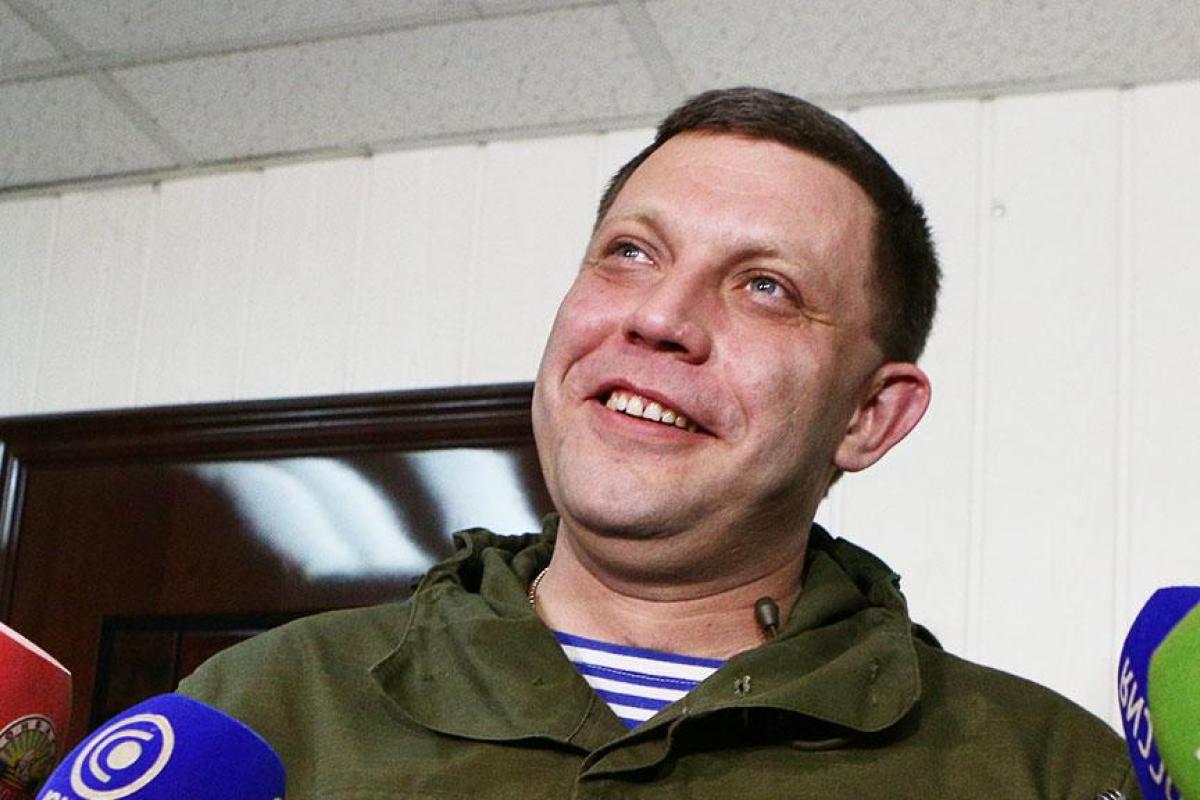 Захарченко обманул жителей "ДНР", пообещав выплатить помощь к праздникам Захарченко обманул жителей "ДНР", пообещав выплатить помощь к праздникам