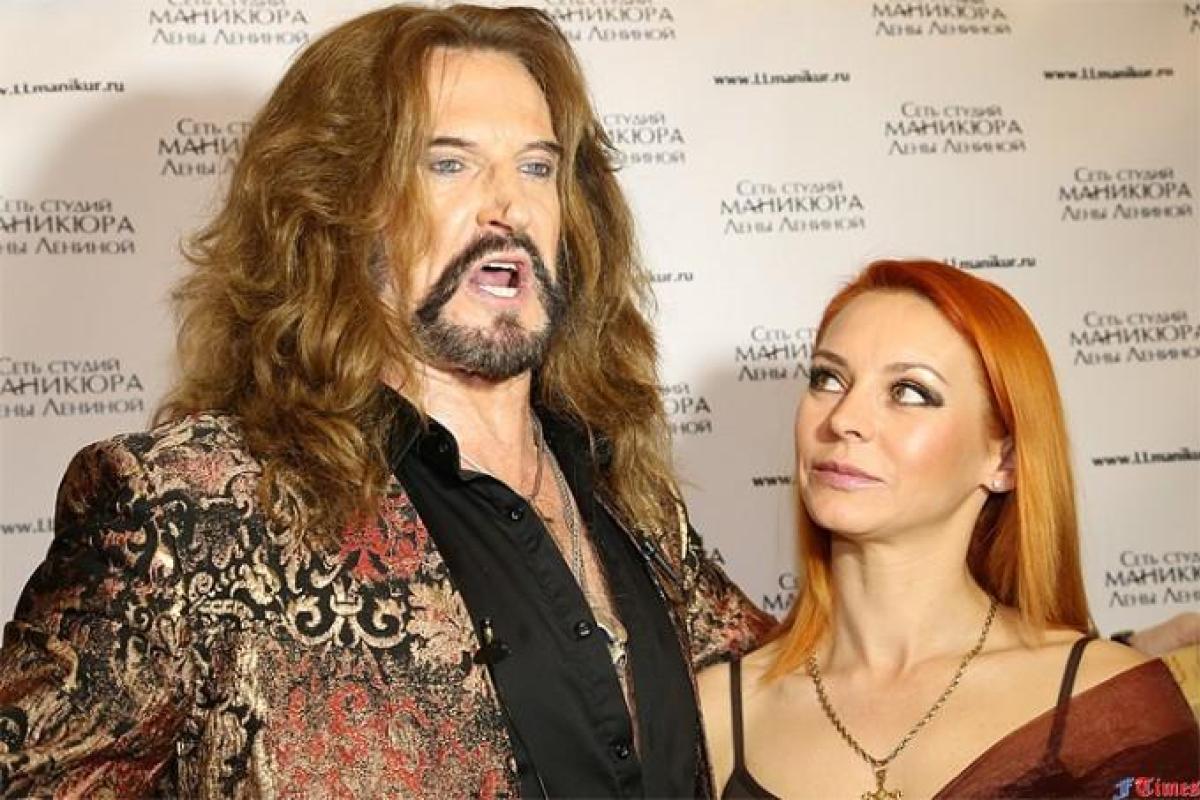 Шоумен Никита Джигурда пытается через суд заставить экс-супругу платить ему алименты Шоумен Никита Джигурда пытается через суд заставить экс-супругу платить ему алименты