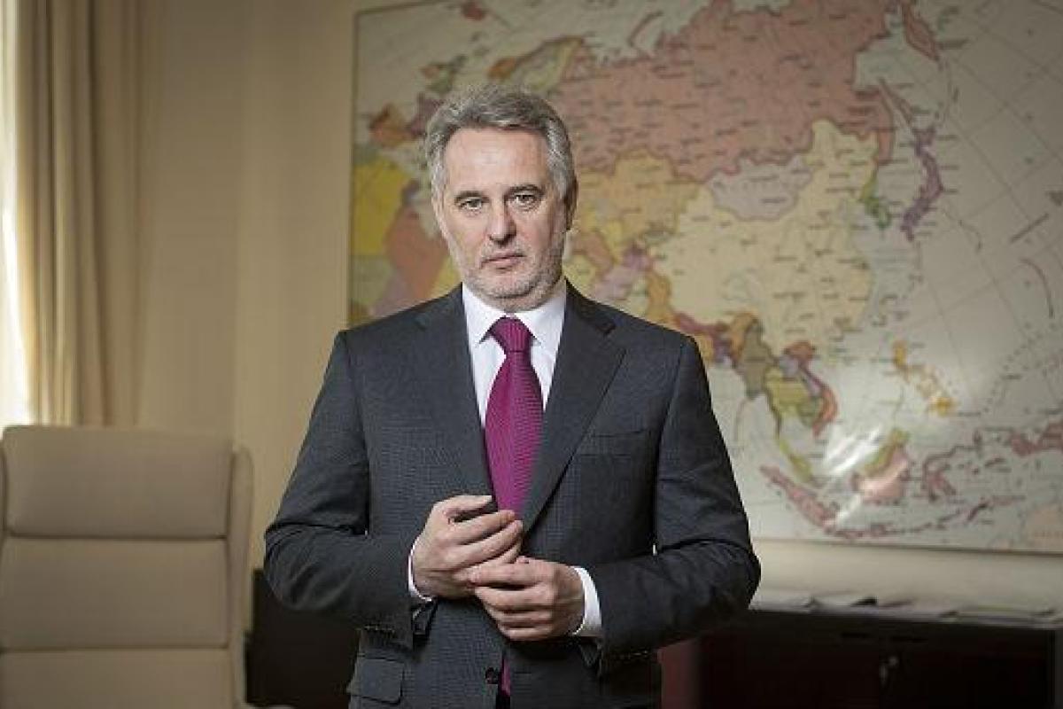 Портников: Арест Фирташа может стать гибелью для мафии с "путинским лицом" Портников: Арест Фирташа может стать гибелью для мафии с "путинским лицом"