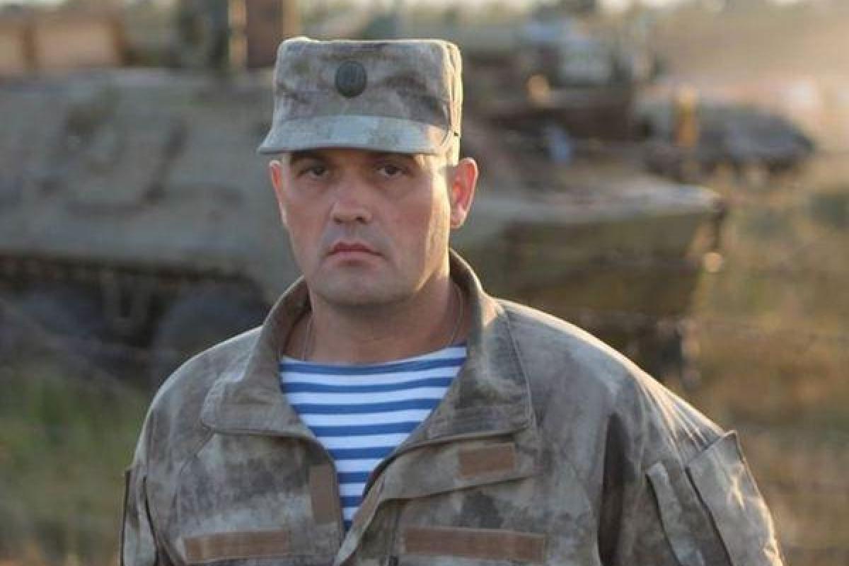 Комбат Олег Кузьминых, побывавший в плену у боевиков "ДНР", впервые прокомментировал смерть "Гиви" Комбат Олег Кузьминых, побывавший в плену у боевиков "ДНР", впервые прокомментировал смерть "Гиви"