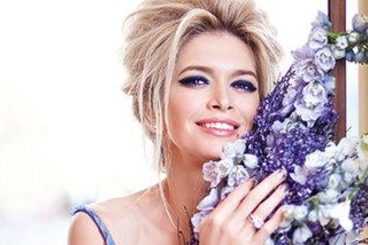 Дочь Веры Брежневой трогательно поздравила звездную маму с 35-летием 