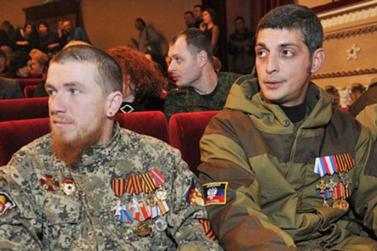 Российская певица Чичерина сделала "героями" своего нового клипа убитых боевиков "Моторолу" и "Гиви" Российская певица Чичерина сделала "героями" своего нового клипа убитых боевиков "Моторолу" и "Гиви"