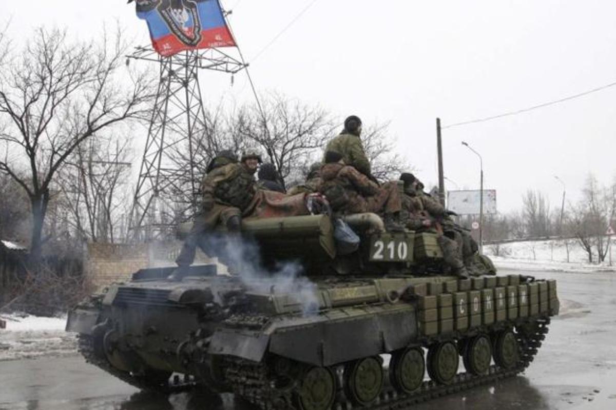 Боевики закрыли для движения автотранспорта трассу "Донецк-Ясиноватая" Боевики закрыли для движения автотранспорта трассу "Донецк-Ясиноватая"