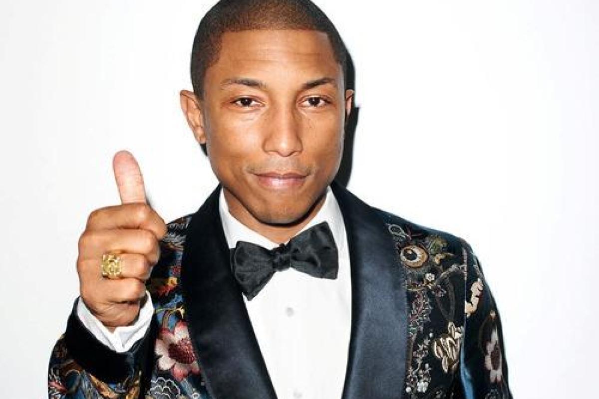 Супруга рэпера Фаррела Уильямса родила тройняшек