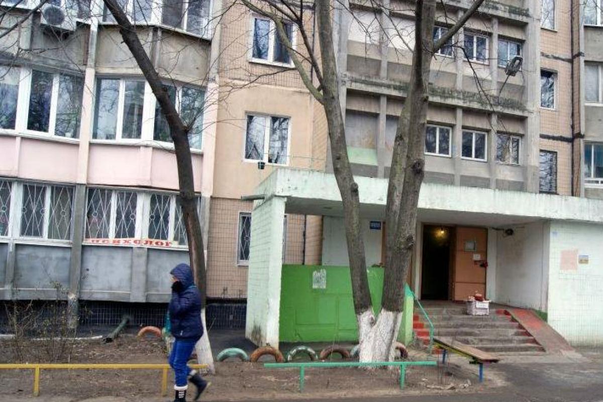 В Одессе лифт с женщиной и ребенком сорвался с 12 этажа: люди чудом остались живы В Одессе лифт с женщиной и ребенком сорвался с 12 этажа: люди чудом остались живы