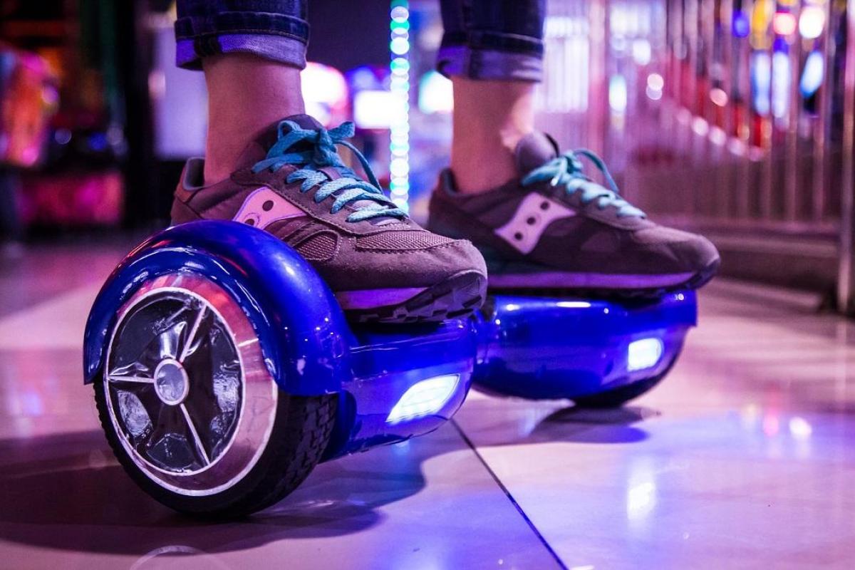 В США 3-летняя девочка погибла и еще 2 ребенка ранены в результате взрыва гироскутера