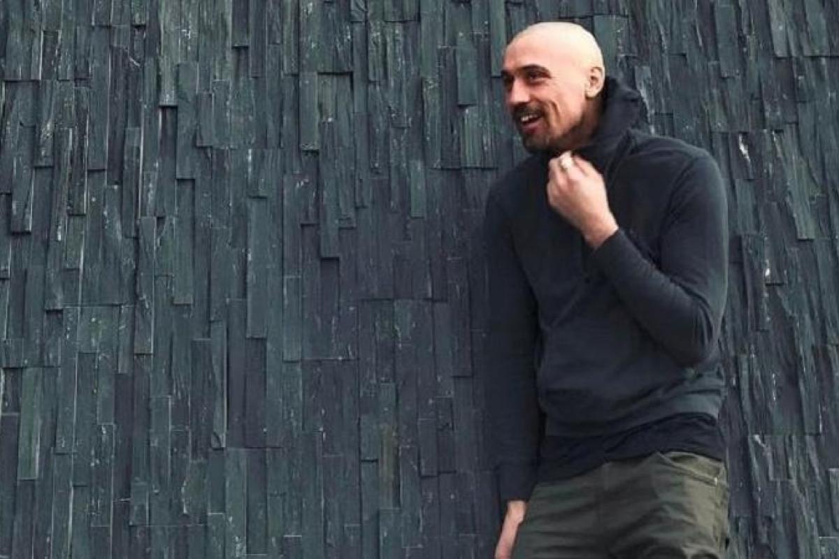 Дима Билан показал поклонникам, как путешествует и закаляется в Исландии Дима Билан показал поклонникам, как путешествует и закаляется в Исландии