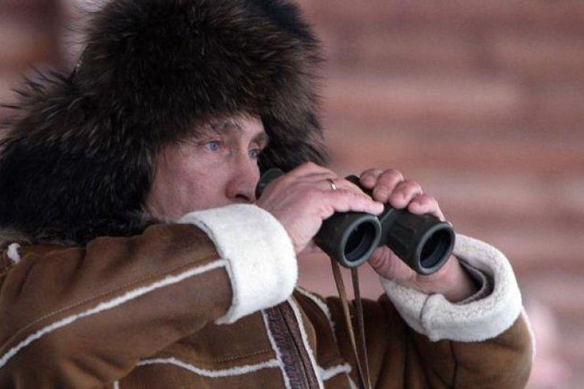 Военный эксперт рассказал, зачем Путин наращивает численность ВС РФ Военный эксперт рассказал, зачем Путин наращивает численность ВС РФ