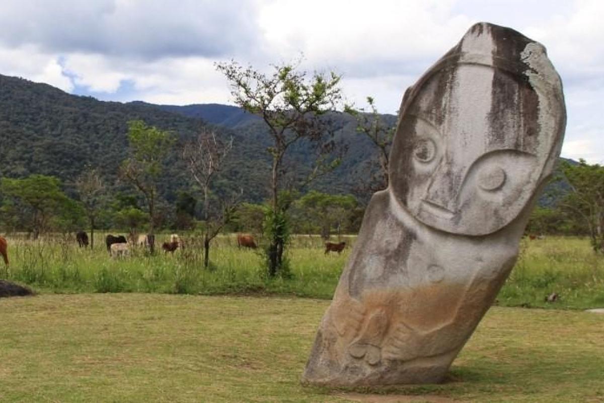 Тайны планеты Земля: Загадка древних статуй на индонезийском острове Сулавеси