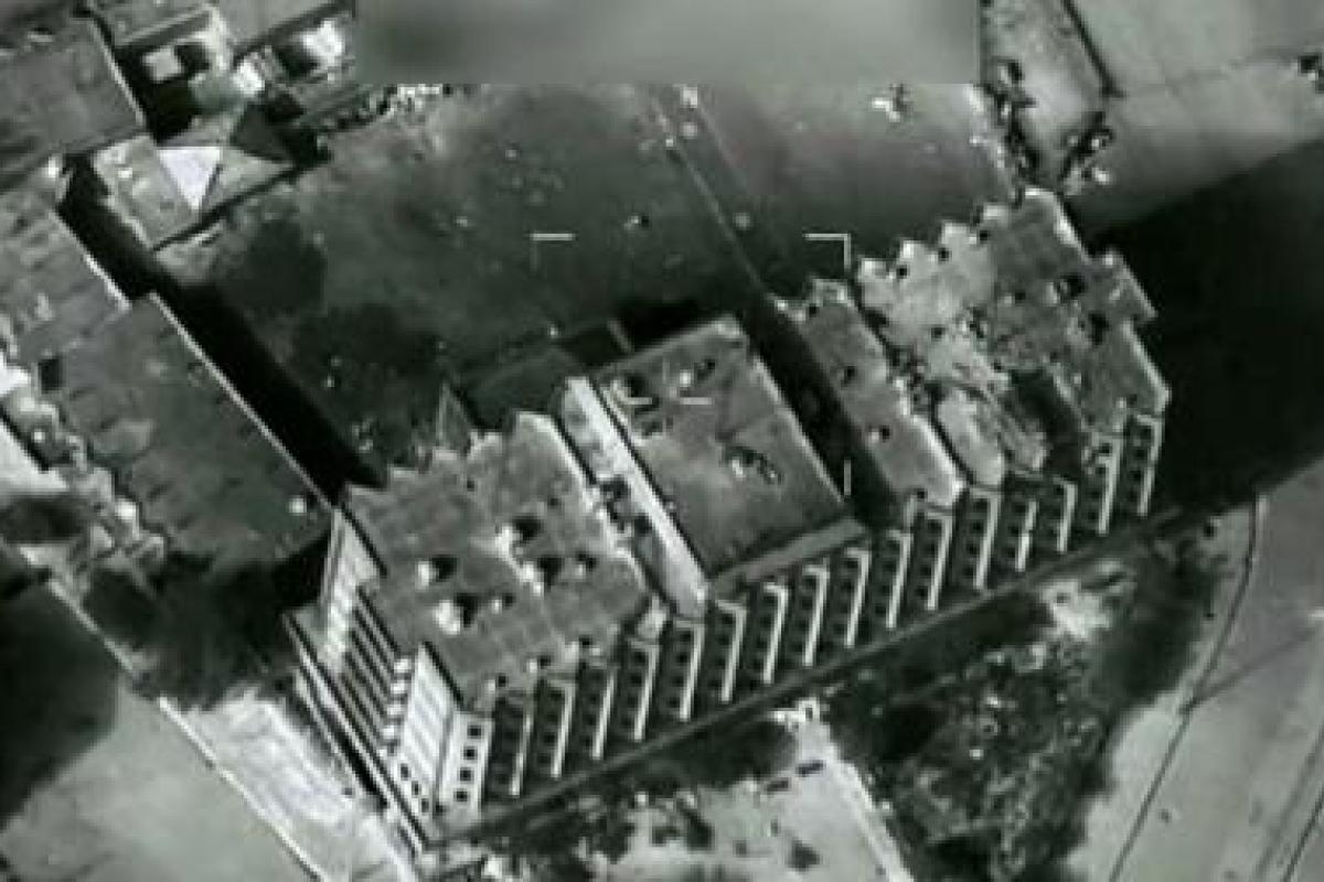 В сеть попало видео воздушного удара, в результате которого в Мосуле были ликвидированы 6 главарей ИГ В сеть попало видео воздушного удара, в результате которого в Мосуле были ликвидированы 6 главарей ИГ