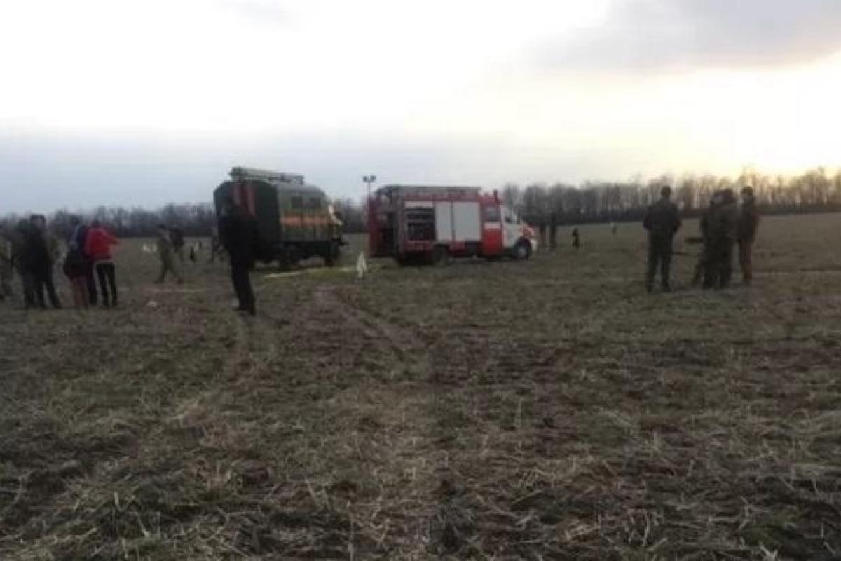 Под Краматорском разбился военный вертолет. Появились кадры с места трагедии
