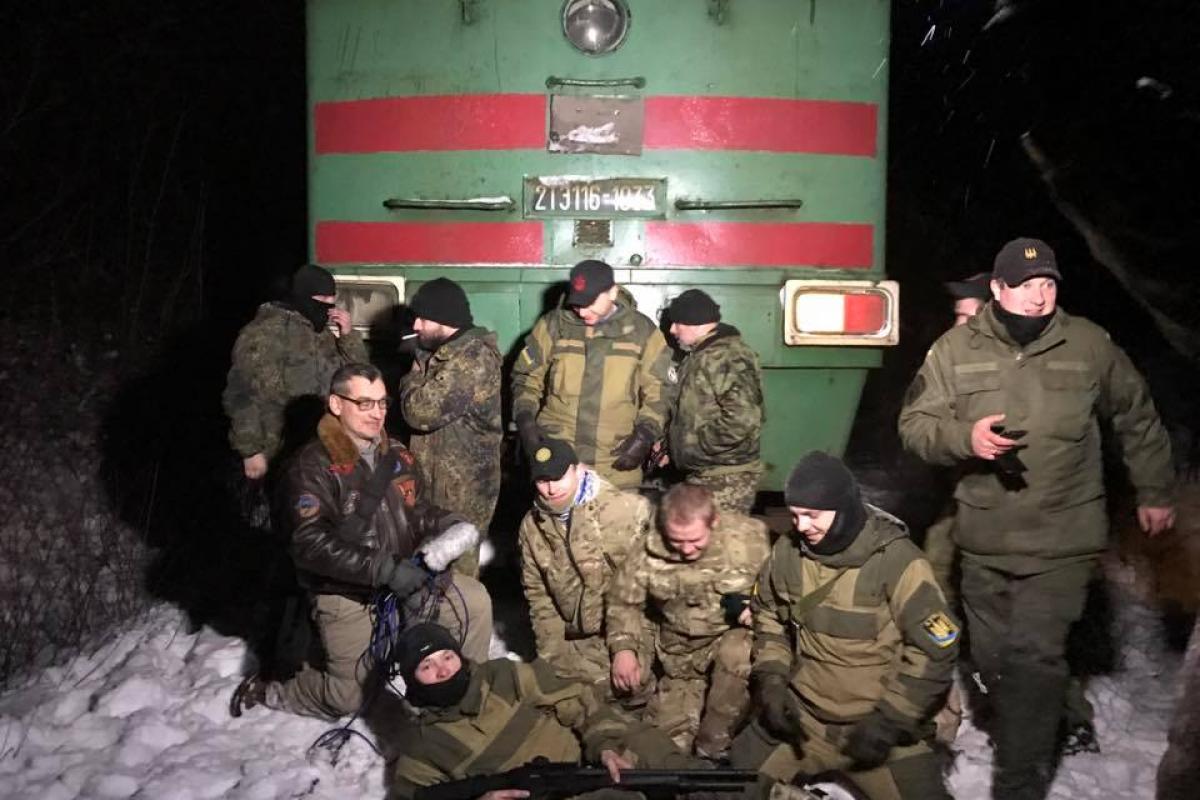 Блокада Донбасса: "Укрзализныця" сообщила о возобновлении движения поезда, заблокированного на Луганщине