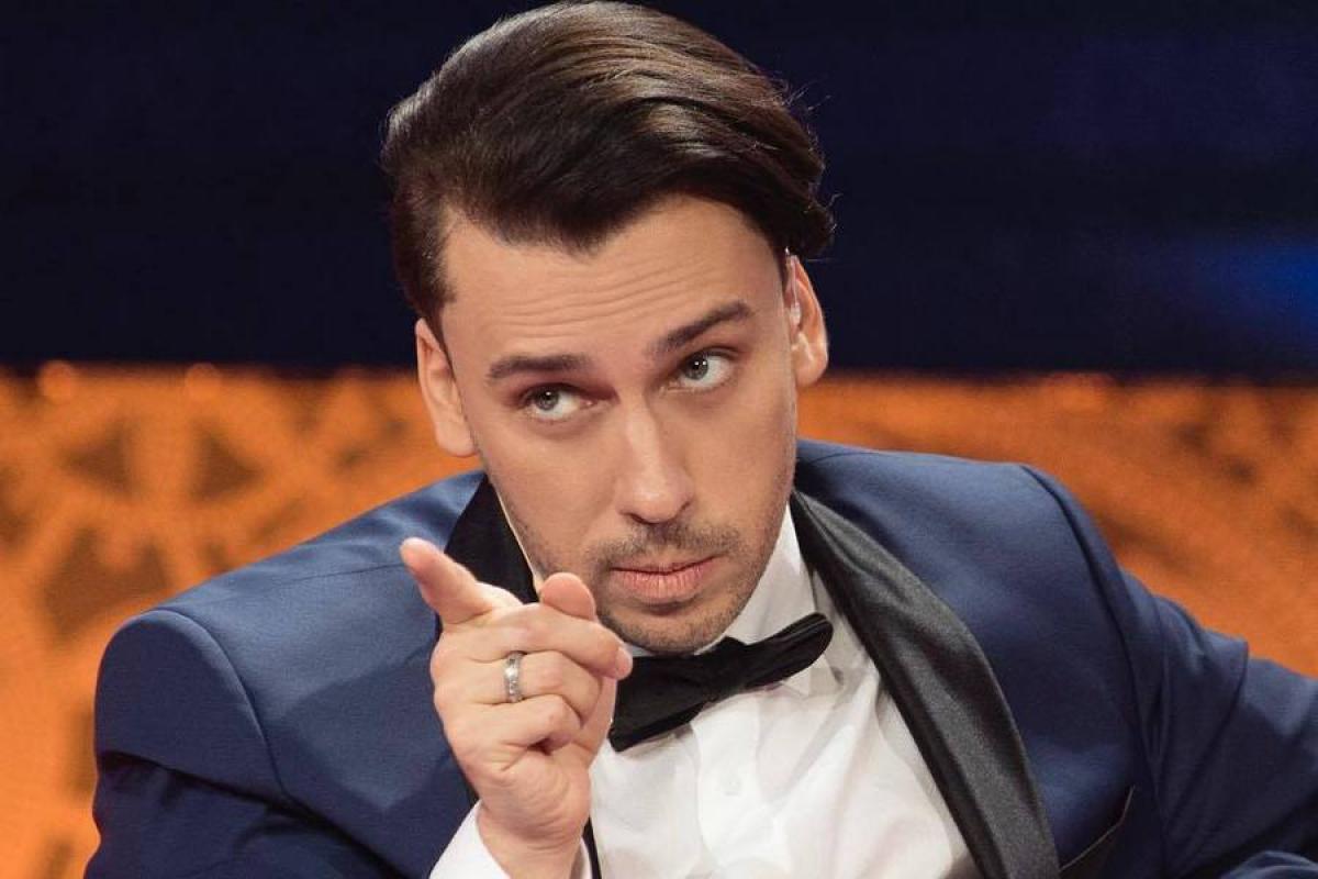 Юморист Максим Галкин повеселил поклонников новой пародией на Льва Лещенко Юморист Максим Галкин повеселил поклонников новой пародией на Льва Лещенко