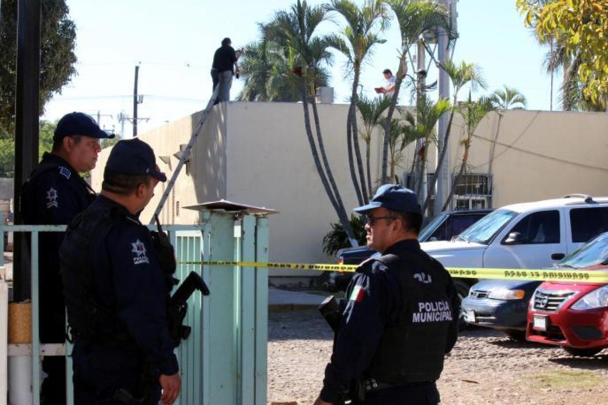 Разборки наркокартелей в Мексике: найдены тела трех мужчин, выброшенных из самолета