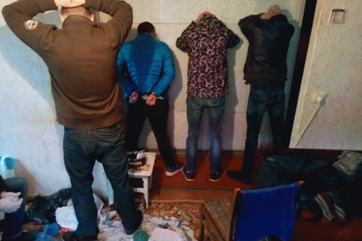 На Луганщине задержана ОПГ, которая изготавливала и сбывала психотропы на территории Украины На Луганщине задержана ОПГ, которая изготавливала и сбывала психотропы на территории Украины