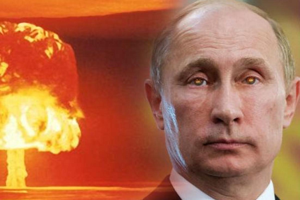 Российский правозащитник: Если Путин хотя бы одну ядерную кнопку нажмет, в Россию придет "ответка"