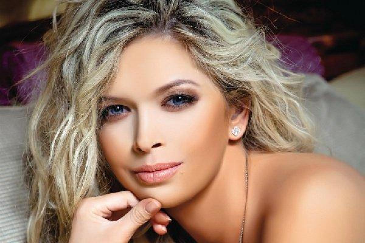 Вера Брежнева разместила в Instagram новые снимки со старшей дочерью Вера Брежнева разместила в Instagram новые снимки со старшей дочерью