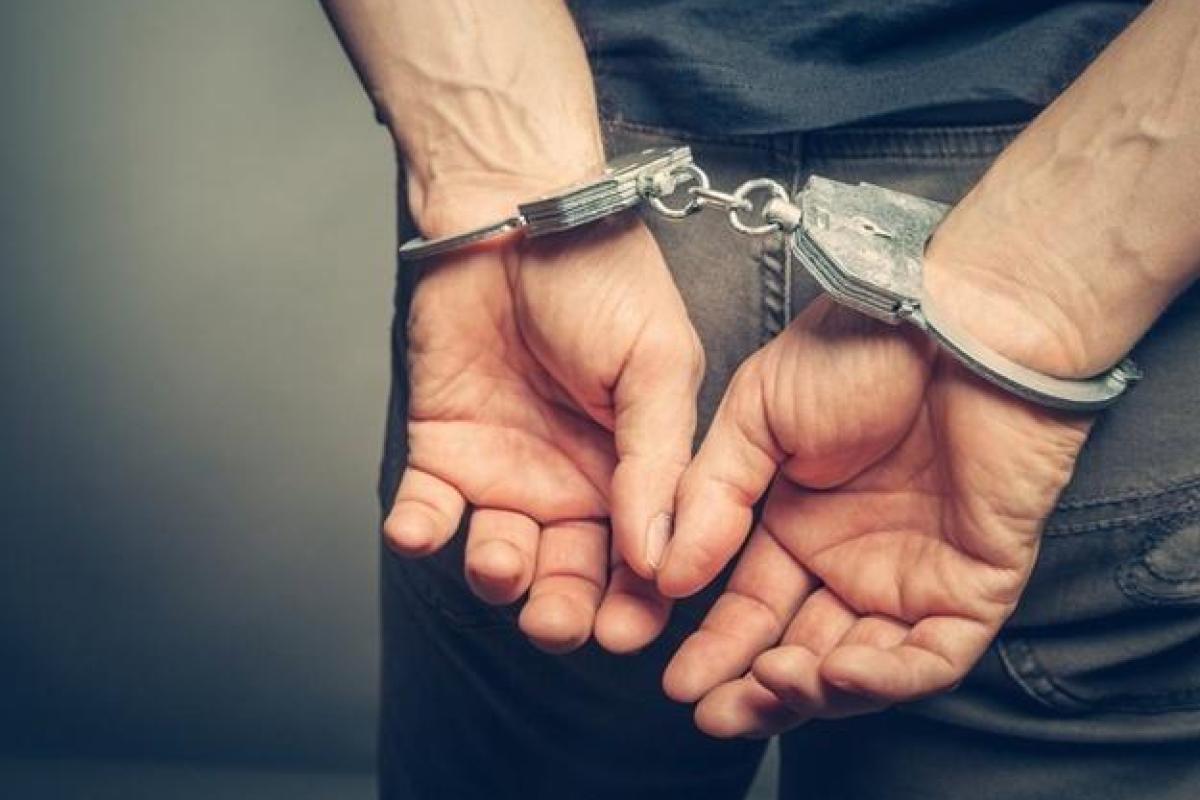 В Харькове задержаны члены банды, которой руководил "опер" по борьбе с ОПГ В Харькове задержаны члены банды, которой руководил "опер" по борьбе с ОПГ