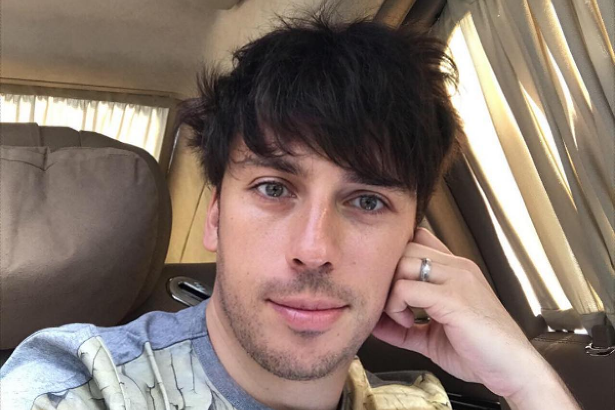 Максим Галкин признался поклонникам, что на отдыхе набрал лишние килограммы Максим Галкин признался поклонникам, что на отдыхе набрал лишние килограммы