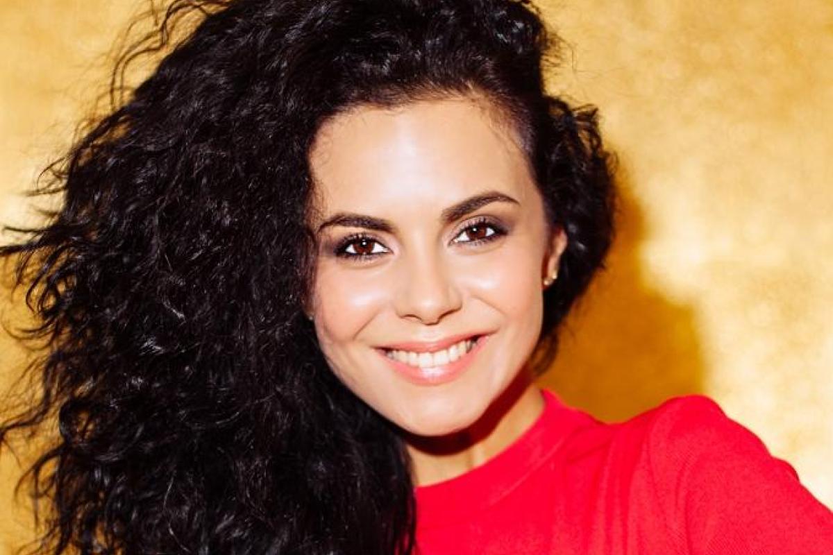 Поклонников покорил новый образ Насти Каменских Поклонников покорил новый образ Насти Каменских