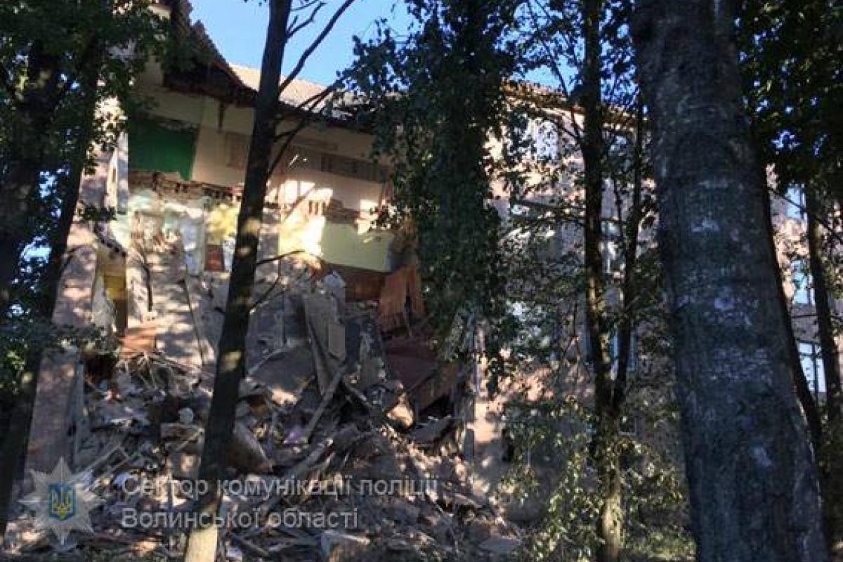 На Волыни полиция возбудила уголовное дело по факту обрушения стены колледжа