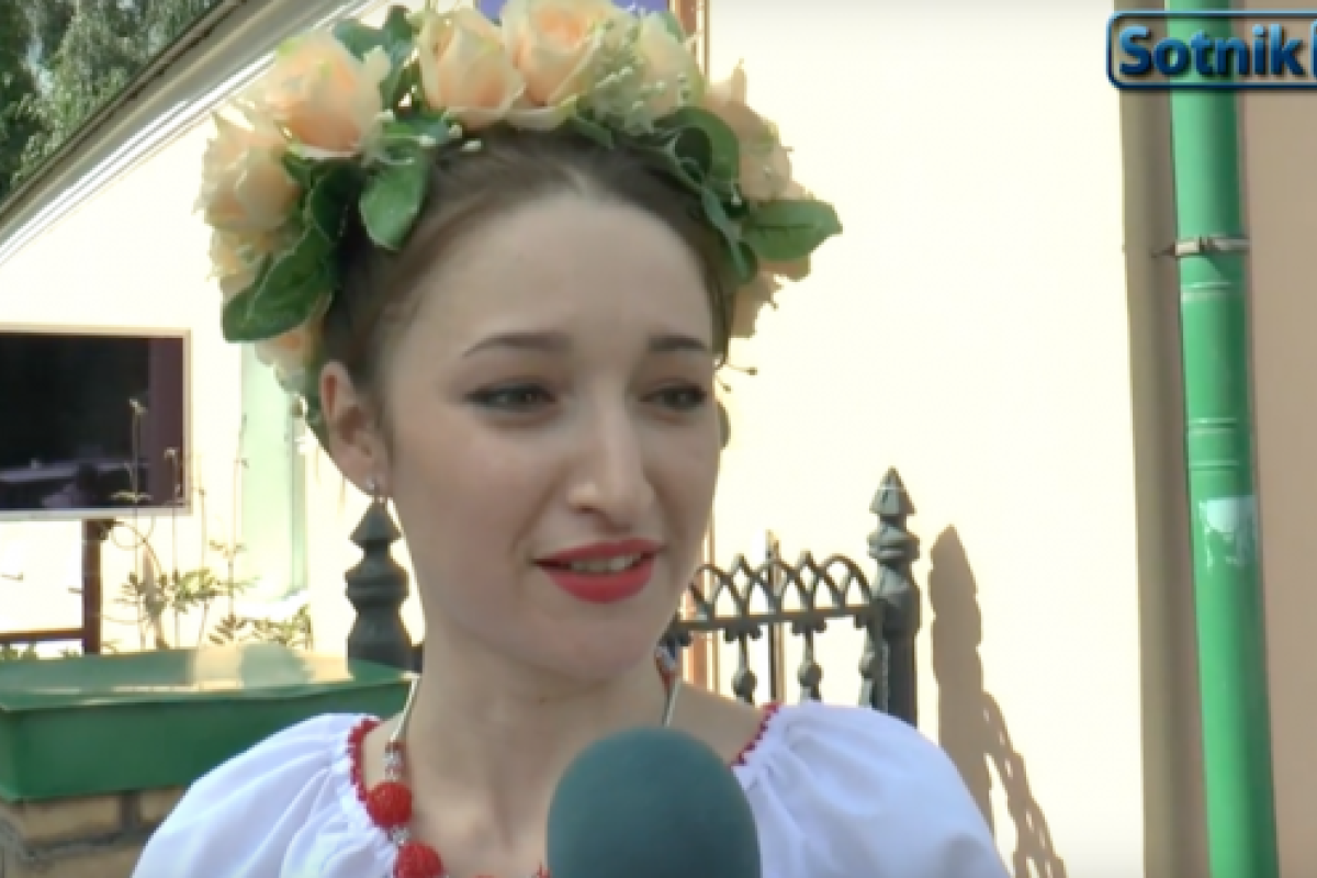 Российский журналист узнал у москвичей, что они желают украинцам в День независимости 