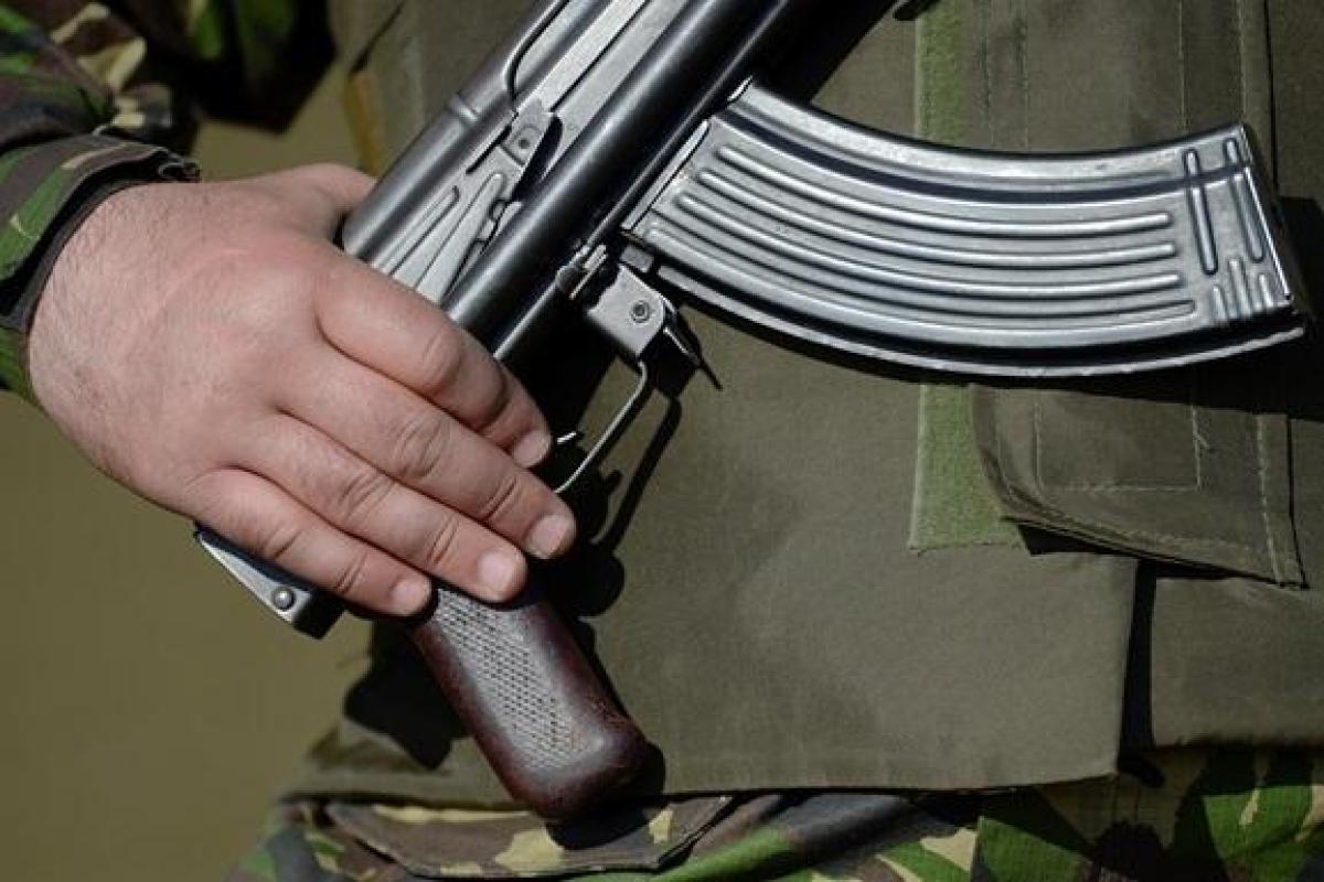 В Сумской области задержан солдат, сбежавший с оружием из воинской части В Сумской области задержан солдат, сбежавший с оружием из воинской части