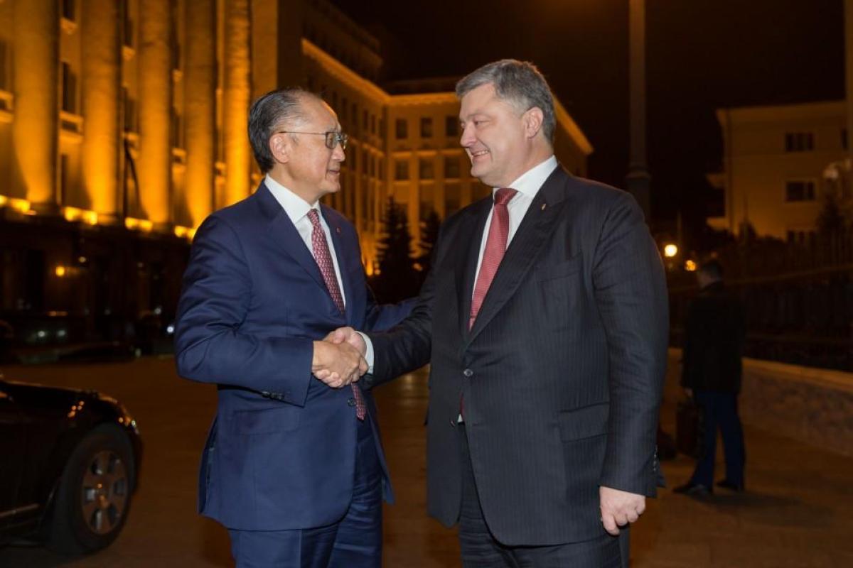 Президент Украины провел встречу с Президентом группы Всемирного банка Президент Украины провел встречу с Президентом группы Всемирного банка