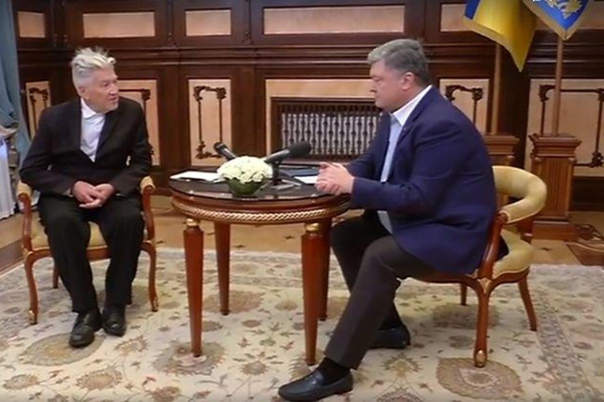 Порошенко встретился с американским кинорежиссером Дэвидом Линчем Порошенко встретился с американским кинорежиссером Дэвидом Линчем